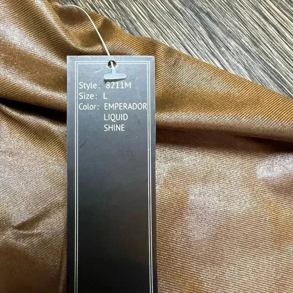 Olivia‎ Jordan Long Sleeves High Neck Liquid Shine Front Cut Out Top Blouse Sz L - Picture 5 of 8